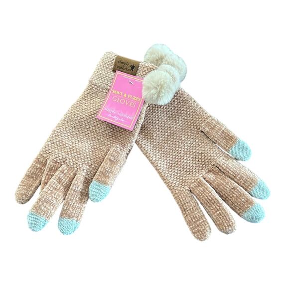 Simply Southern Soft & Fuzzy Gloves NWT - Picture 3 of 5